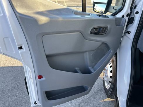 Used 2019 Ford Transit 350 Base image 20