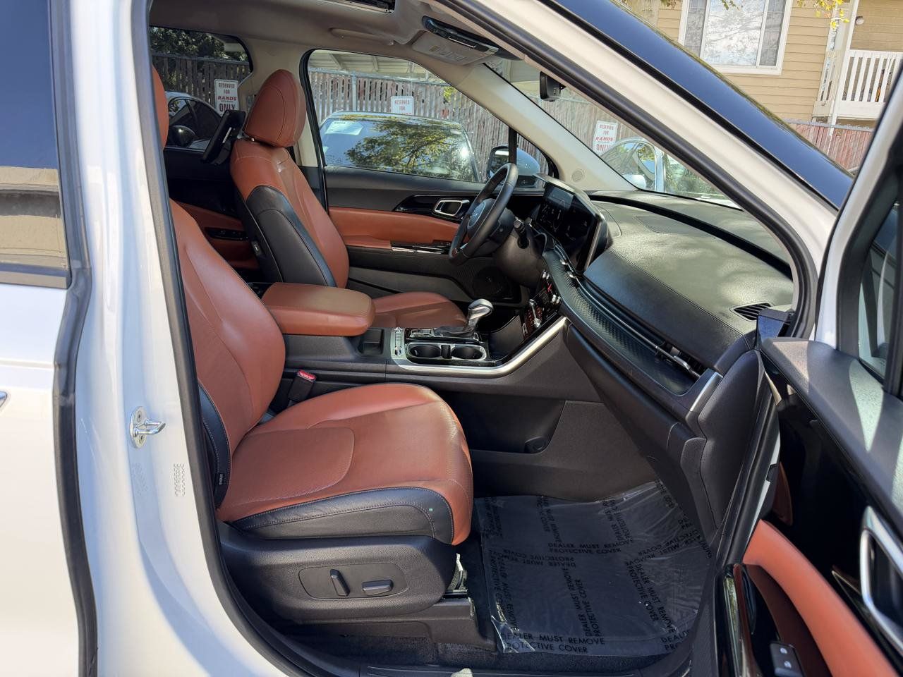 Used 2022 Kia Carnival SX Prestige FWD image 27