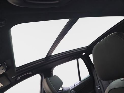 Used 2021 BMW X5 xDrive45e w/ Premium Package image 33