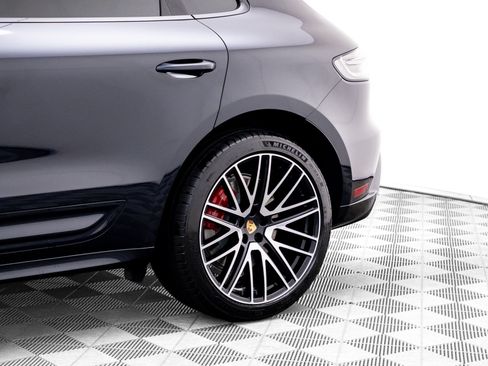 New 2026 Porsche Macan GTS AWD/4WD image 34