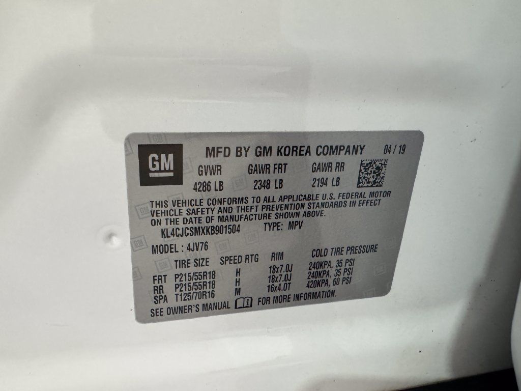 Used 2019 Buick Encore Essence FWD image 38