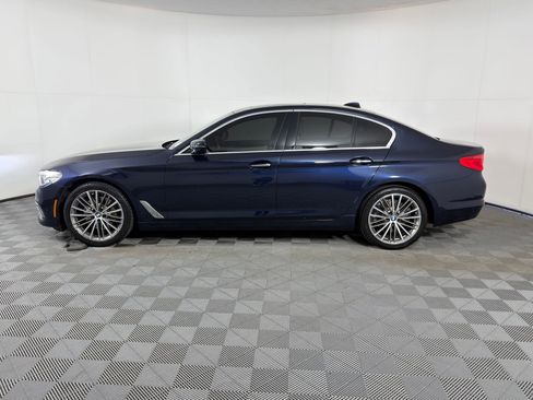 Used 2017 BMW 530i image 2