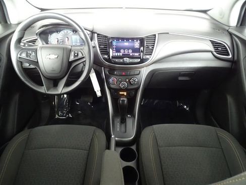 Used 2020 Chevrolet Trax LS w/ Tint and Cruise Package image 25