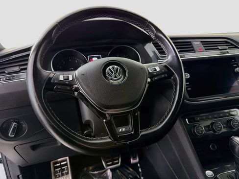 Used 2021 Volkswagen Tiguan SE R-Line FWD image 12