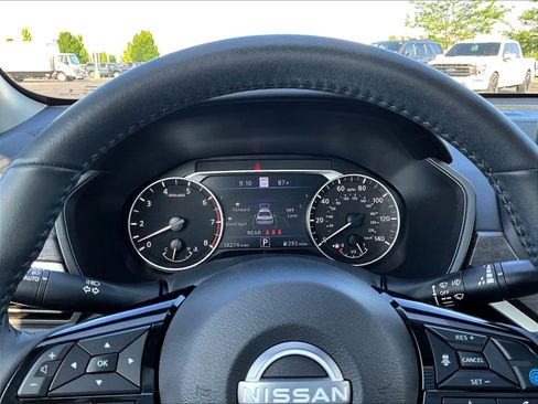 Used 2023 Nissan Altima 2.5 SL AWD/4WD image 13