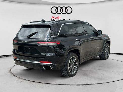 Used 2022 Jeep Grand Cherokee Overland w/ Luxury Tech Group IV AWD/4WD image 7