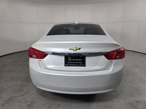 Used 2018 Chevrolet Impala LT w/ LT Leather Package image 5