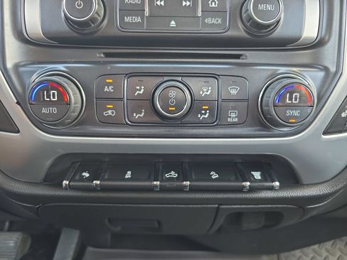 Used 2015 GMC Sierra 2500 SLT AWD/4WD image 21