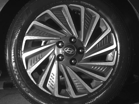 Used 2025 Hyundai Sonata SEL FWD image 15