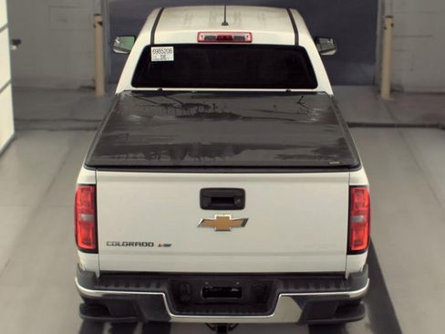 Used 2020 Chevrolet Colorado W/T w/ WT Convenience Package AWD/4WD image 5