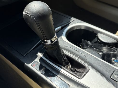 Used 2018 Acura RDX AWD image 25