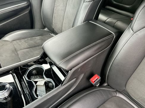 Used 2022 Jeep Grand Cherokee Altitude image 20