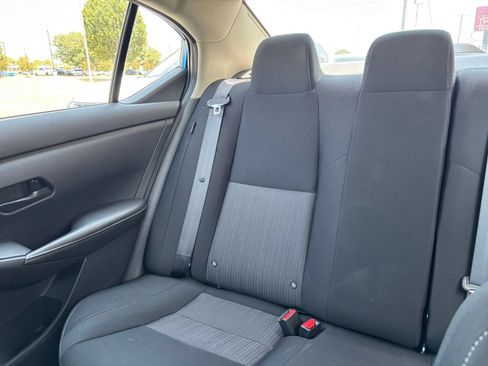 Used 2025 Nissan Sentra SV FWD image 37