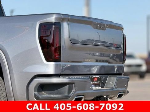 Used 2020 GMC Sierra 1500 AT4 w/ AT4 Premium Package AWD/4WD image 12