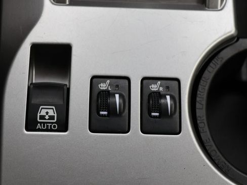 Used 2024 Toyota 4Runner SR5 Premium image 27