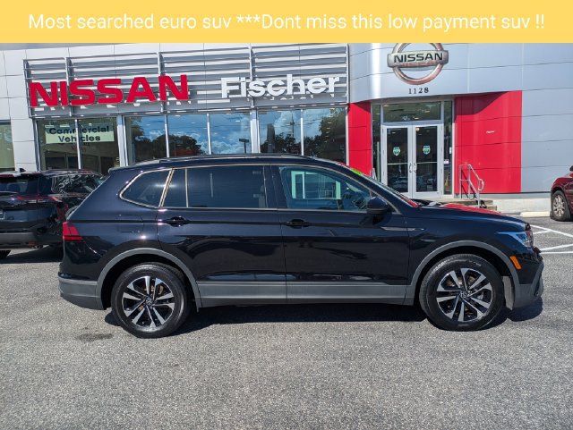 Used 2023 Volkswagen Tiguan S FWD image 3