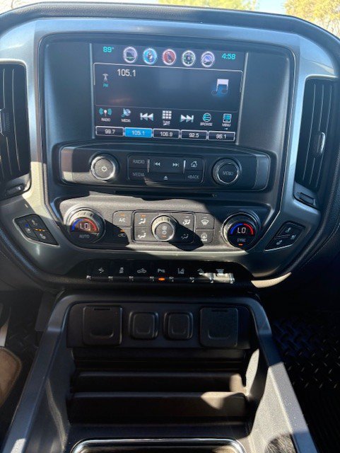 Used 2019 Chevrolet Silverado 2500 LTZ w/ Duramax Plus Package AWD/4WD image 18