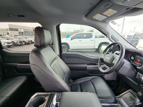 Used 2022 Ford F150 Lariat image 13