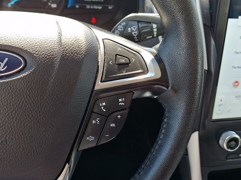 Used 2024 Ford Edge SEL AWD/4WD image 21