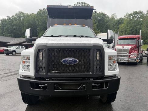 Used 2017 Ford F650 2WD SuperCab Super Duty image 16
