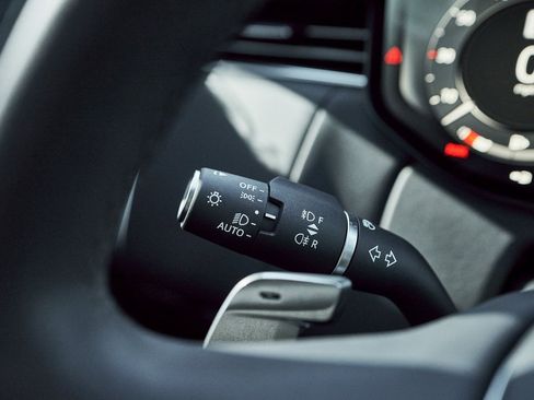 Used 2025 Land Rover Range Rover Long Wheelbase Autobiography image 60