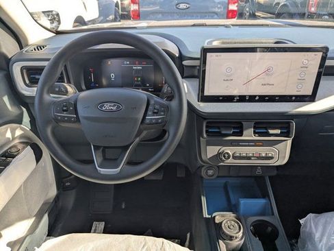 New 2026 Ford Maverick XLT image 14