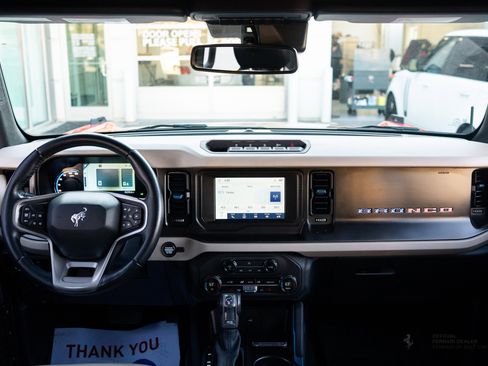 Used 2023 Ford Bronco Wildtrak image 21