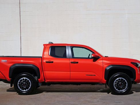 Used 2024 Toyota Tacoma TRD Off-Road w/ TRD Off Road Premium Package AWD/4WD image 55