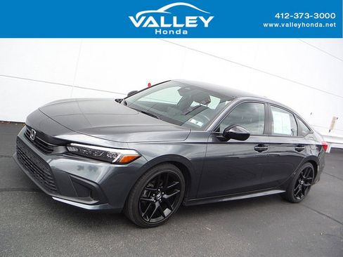 Used 2022 Honda Civic Sport image 1