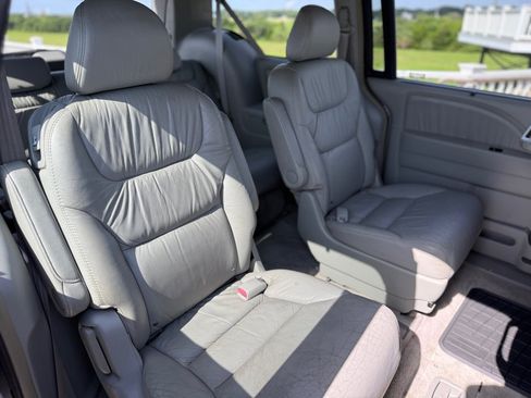 Used 2006 Honda Odyssey EX-L image 16
