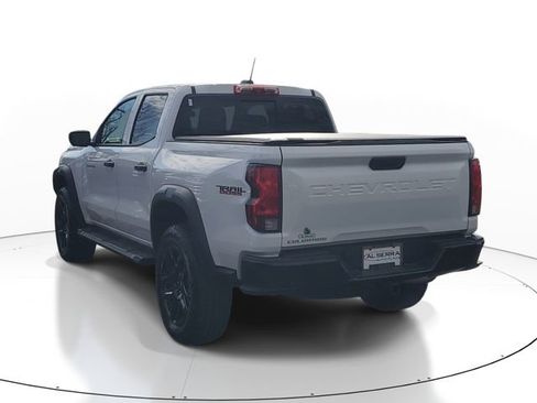 Certified 2024 Chevrolet Colorado Trail Boss w/ Technology Package AWD/4WD image 3