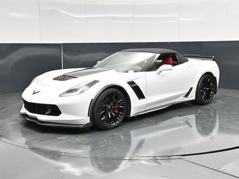 Used 2019 Chevrolet Corvette Z06 RWD image 5