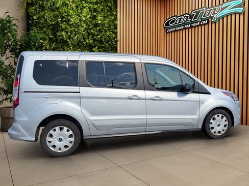 Used 2022 Ford Transit Connect XLT FWD image 7