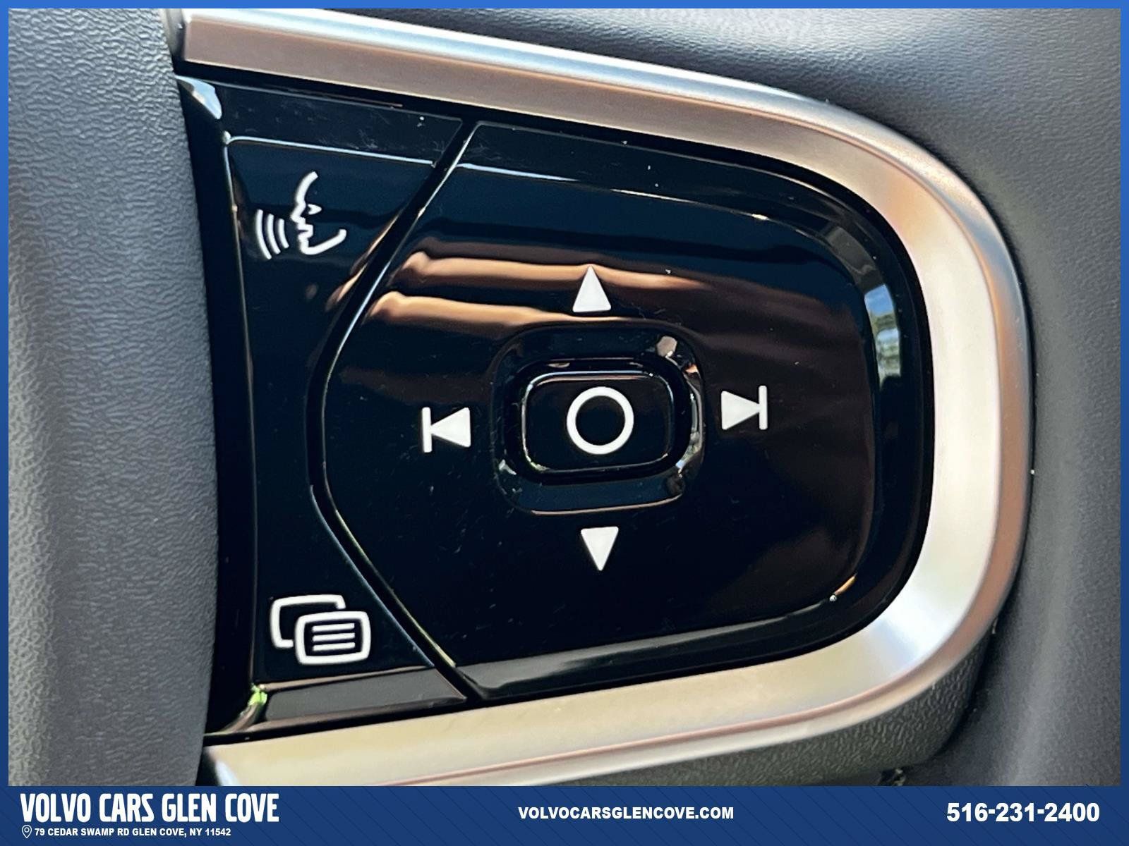Used 2025 Volvo XC90 B6 Plus w/ Protection Package AWD/4WD image 23