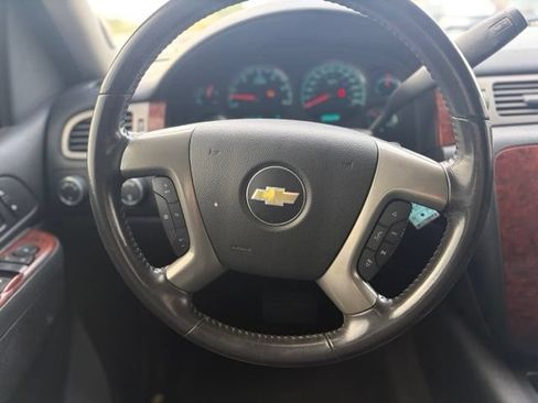 Used 2012 Chevrolet Suburban LT AWD/4WD image 12