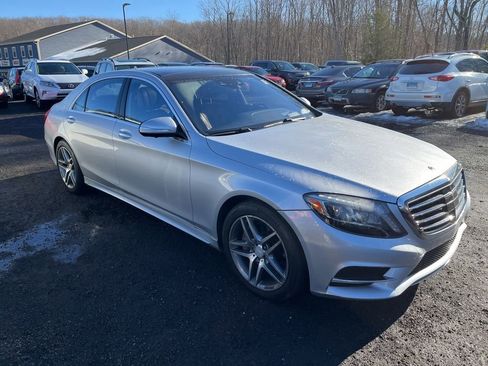Used 2016 Mercedes-Benz S 550 Sedan image 3