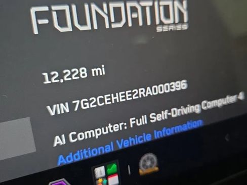 Used 2024 Tesla Cybertruck Cyberbeast AWD/4WD image 11