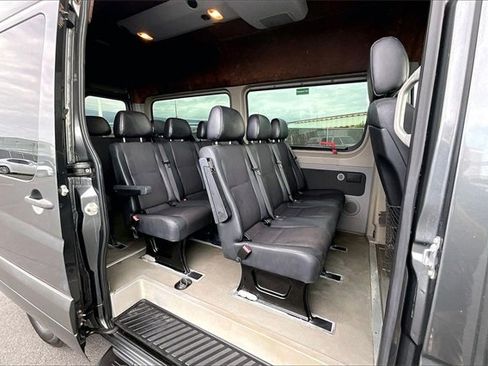 Used 2011 Mercedes-Benz Sprinter 2500 image 29