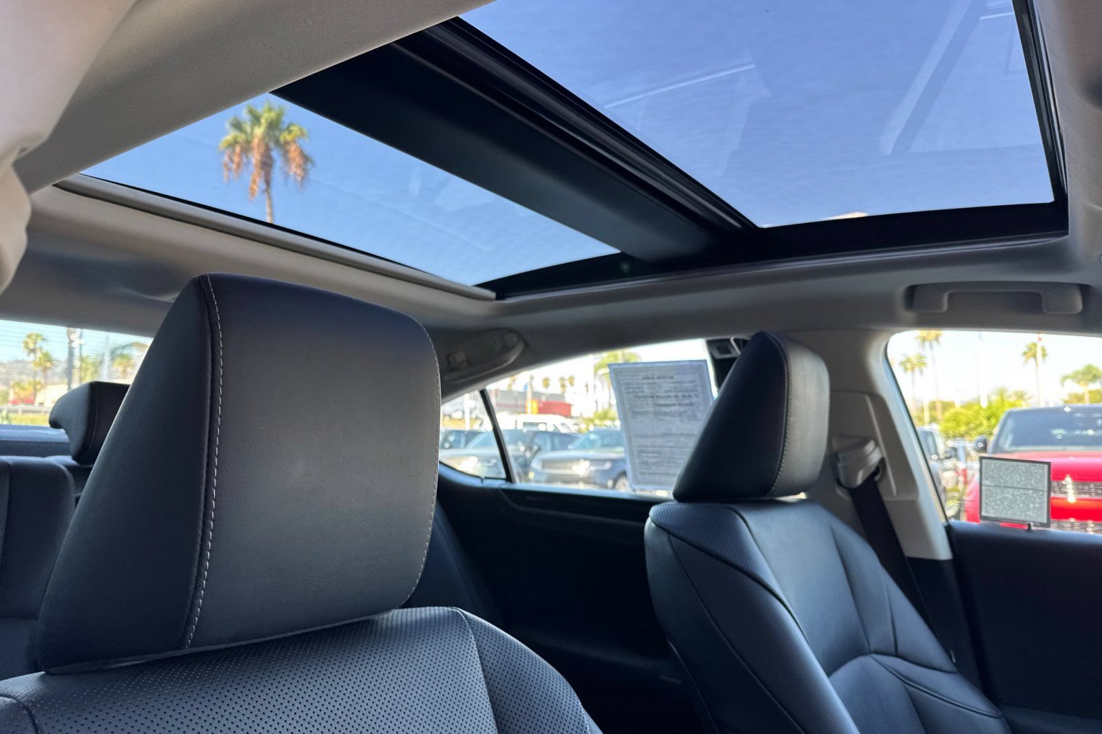 Used 2021 Lexus ES 350 w/ Premium Package FWD image 17