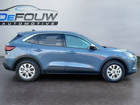 Used 2024 Ford Escape Active w/ Tech Pack #1 image 2