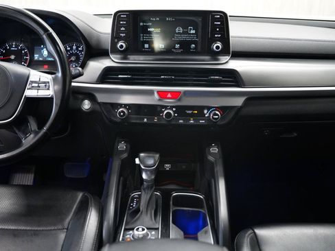 Used 2020 Kia Telluride S AWD/4WD image 18