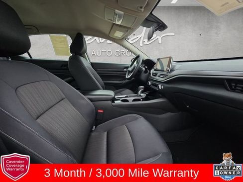 Used 2024 Nissan Altima 2.5 SV FWD image 24