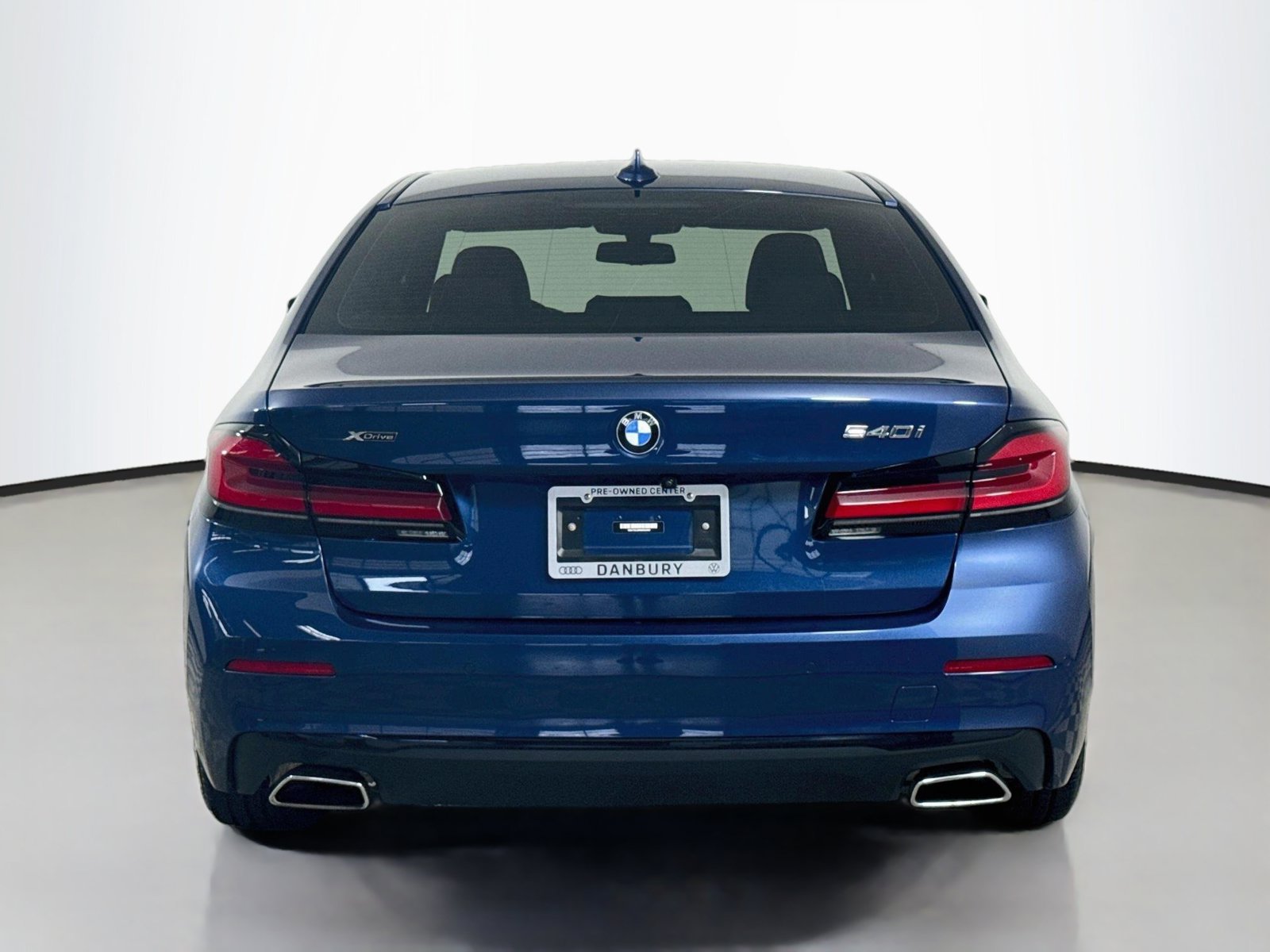 Used 2022 BMW 540i xDrive w/ Convenience Package AWD/4WD image 10