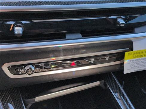 New 2026 BMW X5 M60i image 12