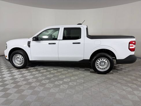Used 2025 Ford Maverick XL FWD image 4