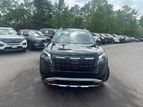 New 2026 Nissan Pathfinder Rock Creek AWD/4WD image 9