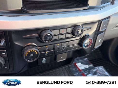 New 2026 Ford F250 XL w/ XL Chrome Package image 14