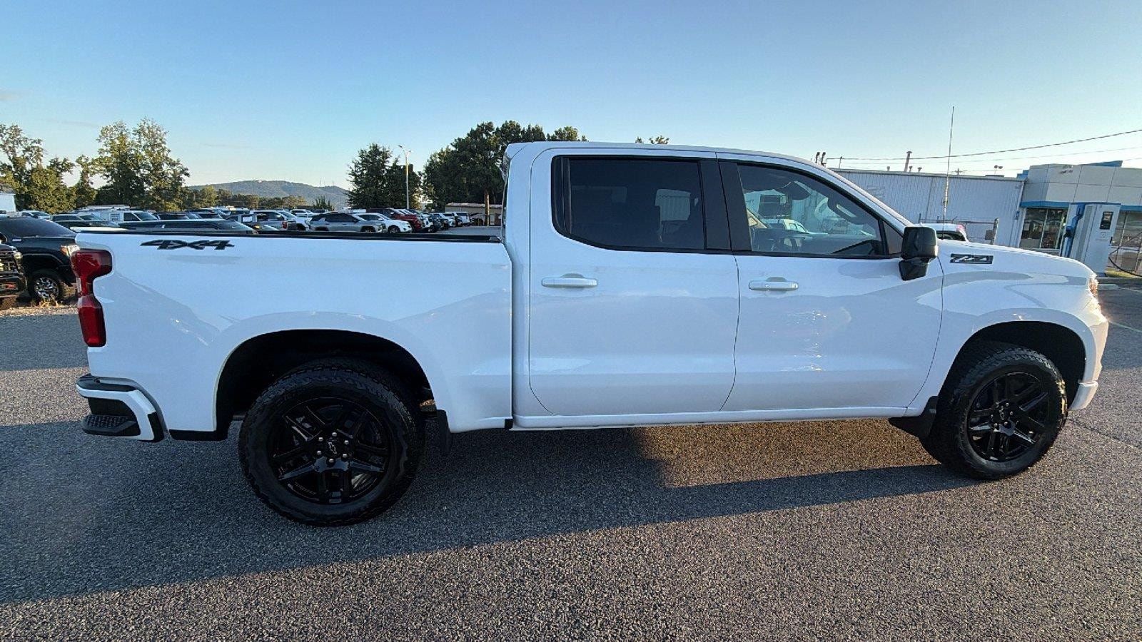 New 2026 Chevrolet Silverado 1500 RST w/ RST All Star Premium Package AWD/4WD image 8