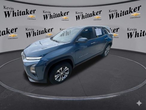 Certified 2025 Chevrolet Equinox LT w/ Safety and Technology Package FWD image 5