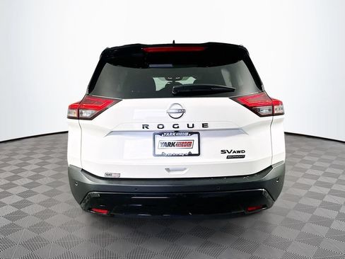 Certified 2023 Nissan Rogue SV w/ SV Premium B Package AWD/4WD image 10